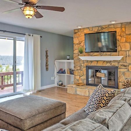 Monticello Home With Multi-Level Deck On 2 Acres! Exterior foto
